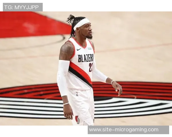 小里谈火箭交易卡佩拉换考文顿感到震惊中锋位置仅剩哈腾可用